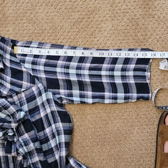 COPY - Some days lovin plaid blouse size large - Picture 9 of 9